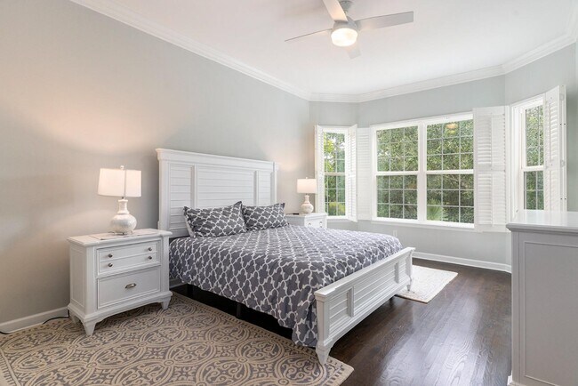 Building Photo - 200 N Ladd Ct