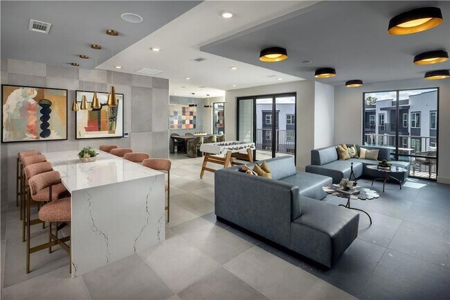 Building Photo - 3108 McGinnis Ferry Rd