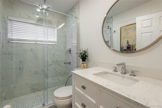 Building Photo - 11 Foster Ln