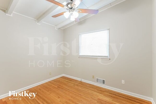 Building Photo - 3162 Nottaway Ct