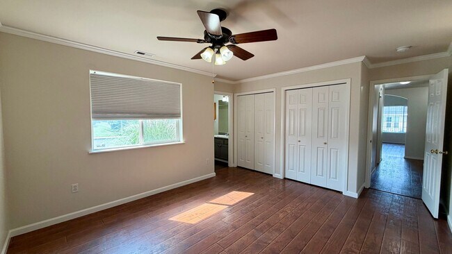 Building Photo - Kennewick Location on Quiet Cul-de-Sac! 3 bed, 2 ba