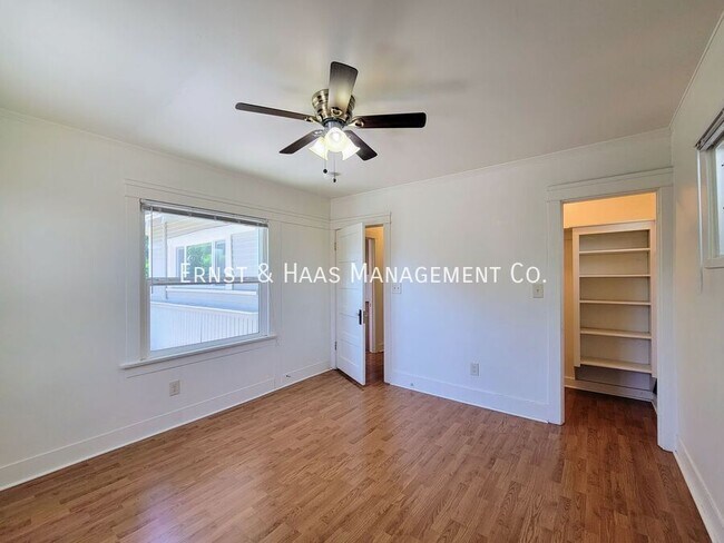 Building Photo - 1378 Loma Ave