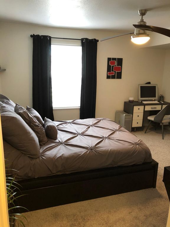 Building Photo - 7395 E Eastman Ave