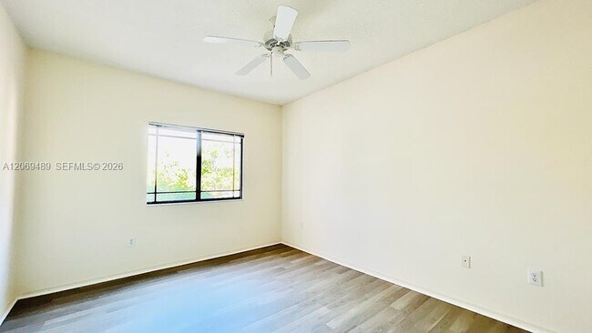 Building Photo - 2807 Veronia Dr