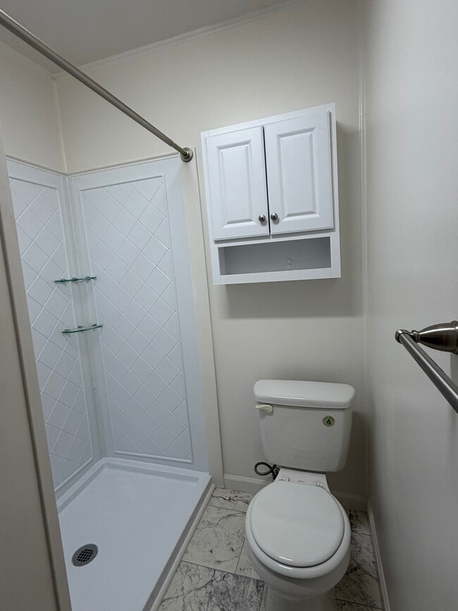 Building Photo - 716 Park Lane