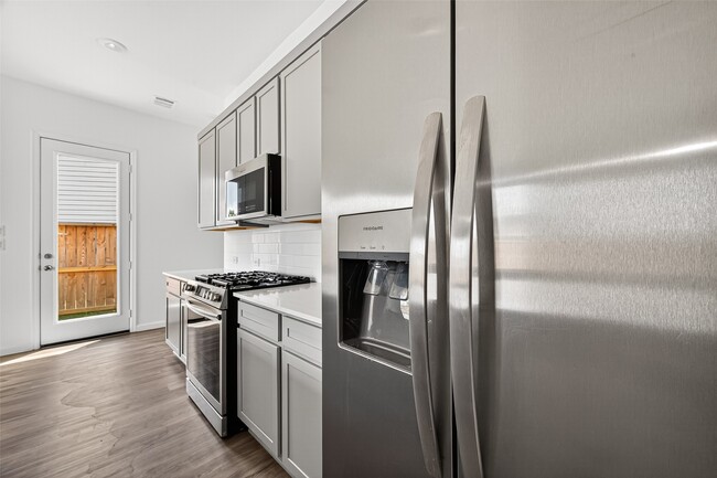 Building Photo - 5607 Foggy Vine Ct