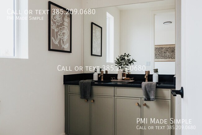 Building Photo - 1380 S 900 W