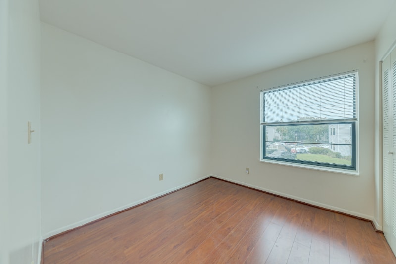 Building Photo - 4004 Atrium Dr