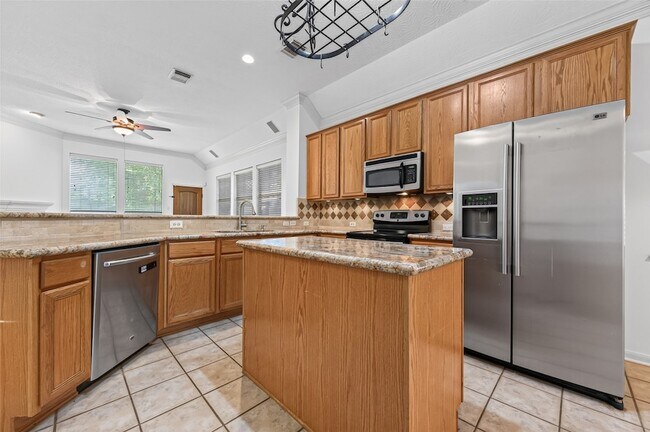 Building Photo - 9311 Cantata Ct