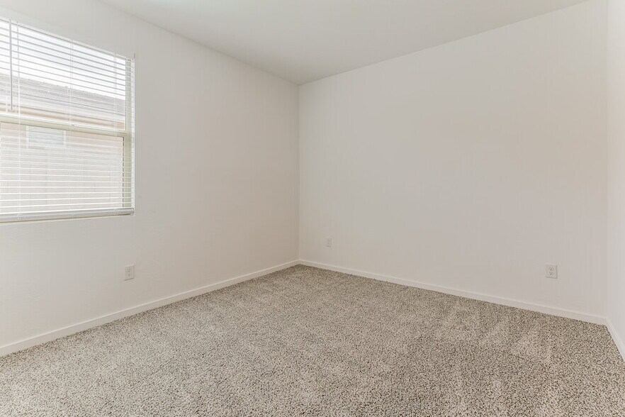 Building Photo - 4565 W Hunter Trl