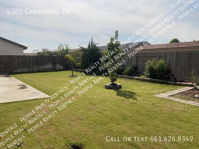 Building Photo - 5305 Canaveral Dr