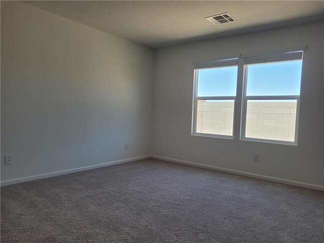 Building Photo - 2371 Tapatio Dr