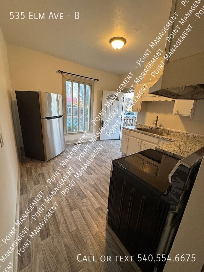 Building Photo - 535 Elm Ave