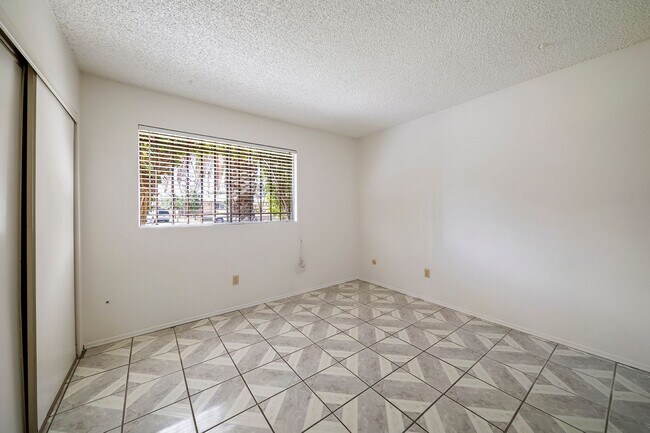 Building Photo - Charming 3 bedroom 2 bath in Escondido!