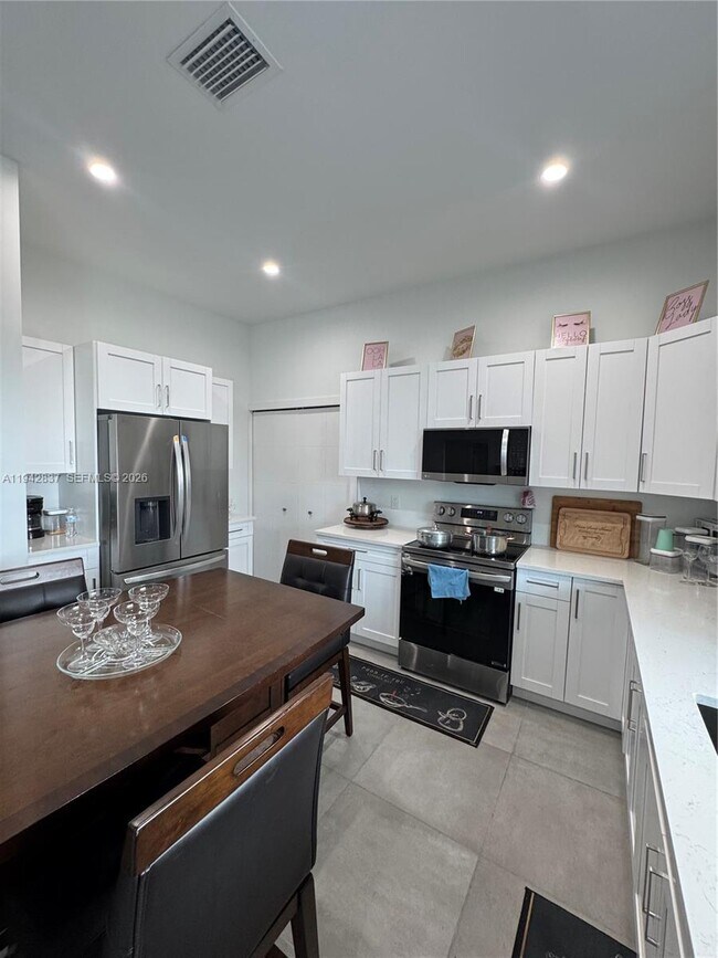 Building Photo - 5012 Gunn Pl