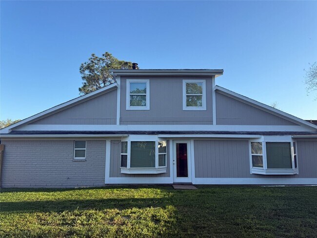 Building Photo - 1309 Velma St