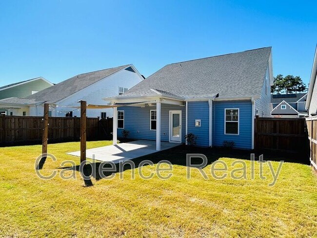 Building Photo - 3755 Spicetree Dr