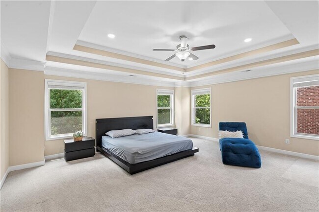 Building Photo - 4470 Skylark Ln