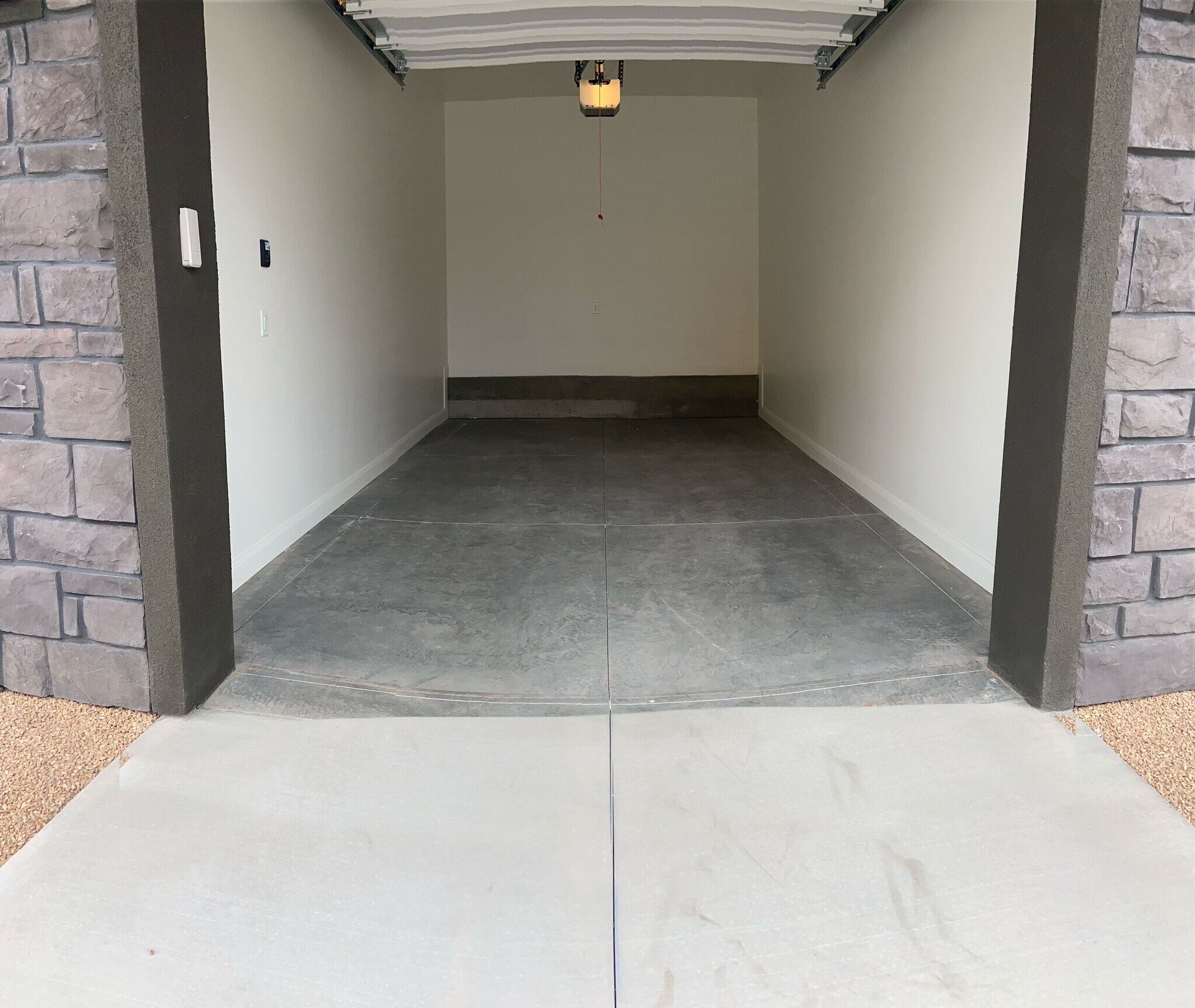 Building Photo - 5801 S Garnet Dr