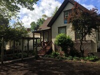 Building Photo - **RESERVE NOW FOR SUMMER 2026* * Great 5 B...