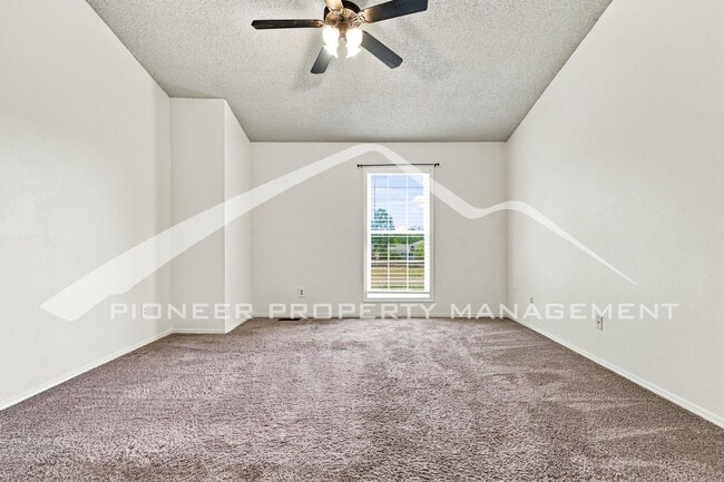 Building Photo - 1234 S Idalia St