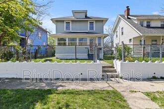 Building Photo - 885 Camden Ave
