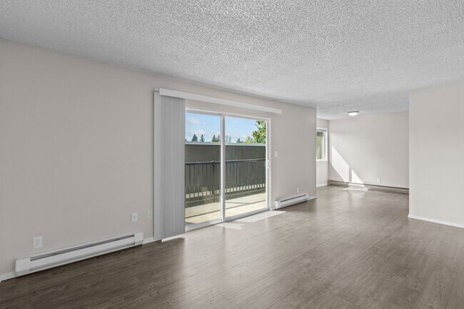 Building Photo - ONE MONTH FREE RENT! 2 bedroom 1 bath in S...