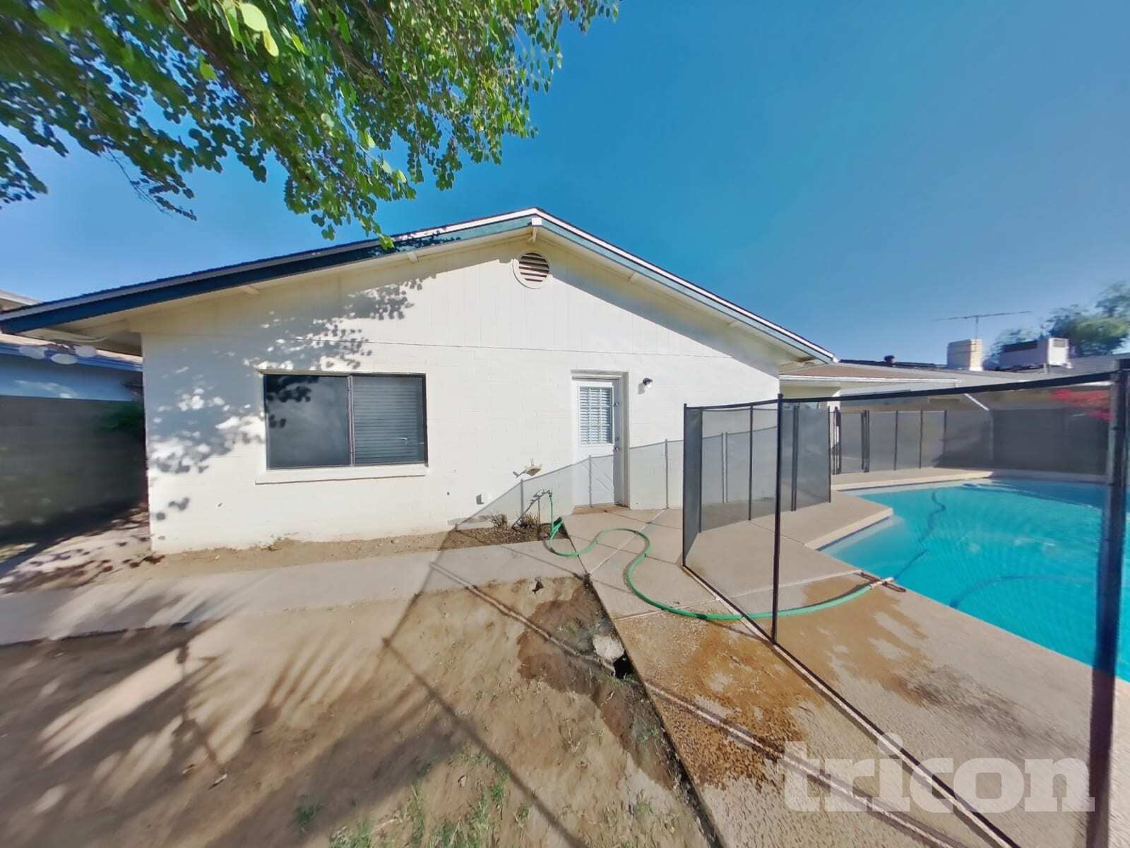 Building Photo - 4809 W Cochise Dr