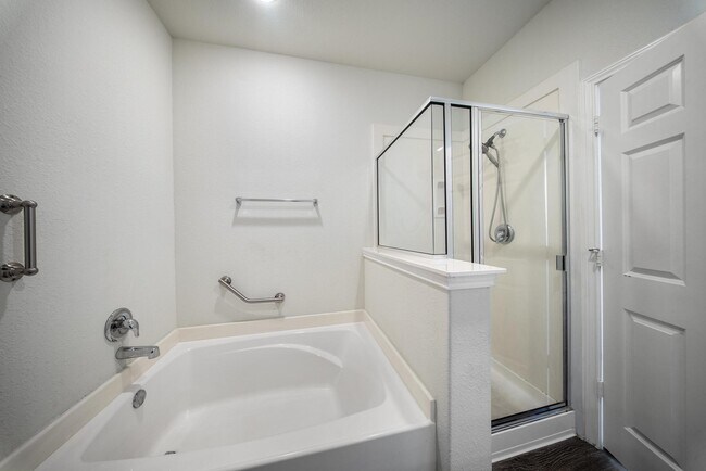 Building Photo - 25631 Bottlebrush Sedge St
