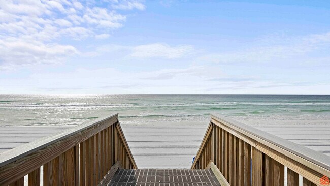 Building Photo - 769 Sundial Ct