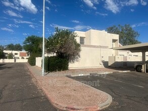 Building Photo - 1342 W Emerald Ave