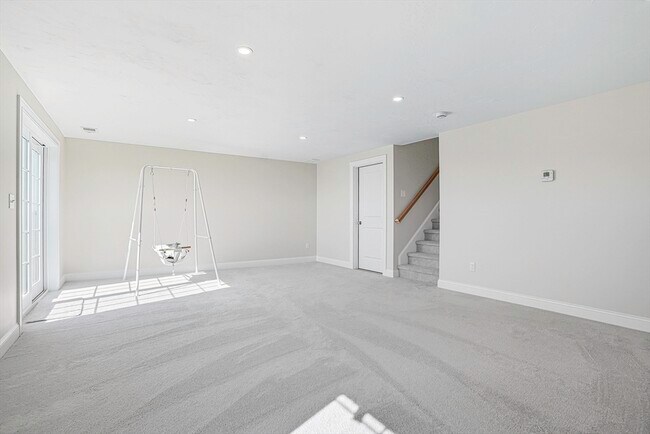 Building Photo - 22 Horizon Dr