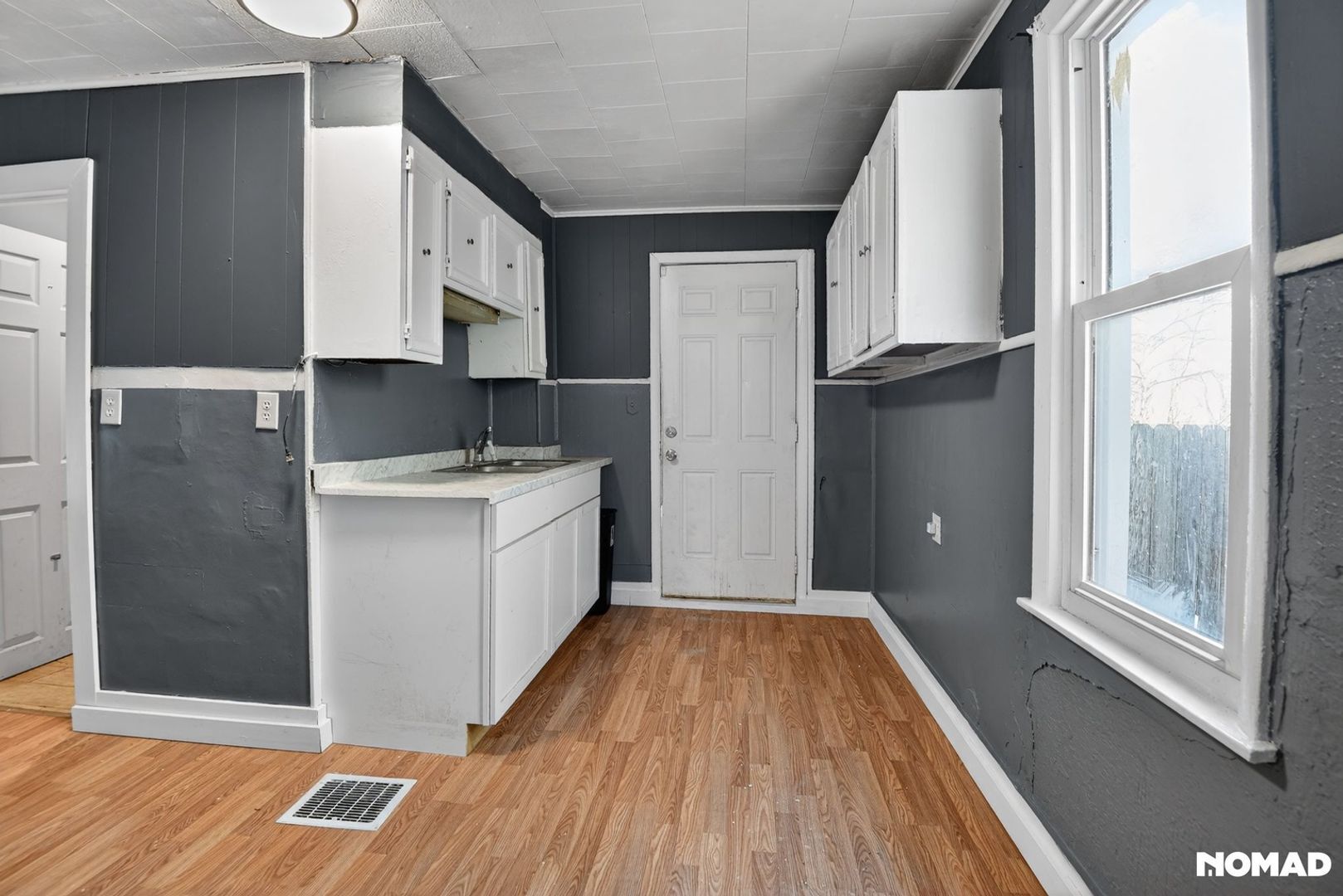 Building Photo - 920 S Matthew St