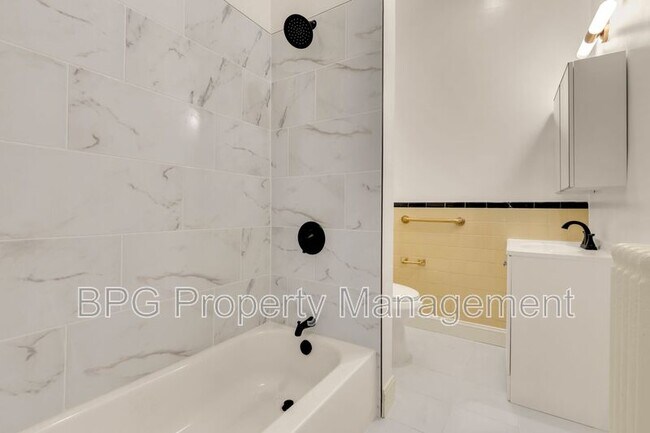 Building Photo - 1302 S St NW