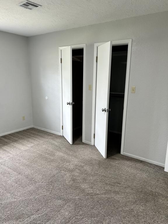 Building Photo - 424 N Webb Ave