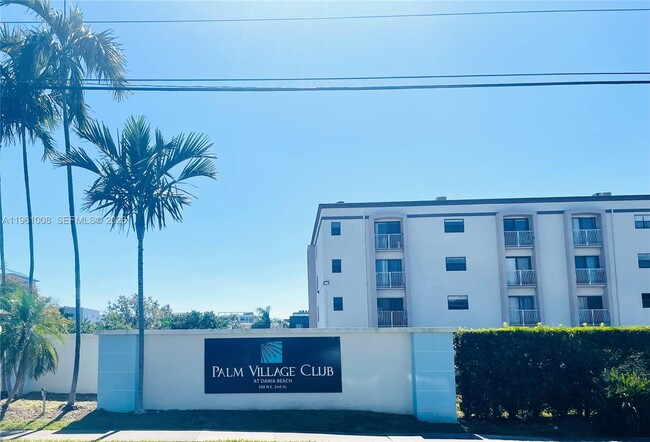 Building Photo - 500 NE 2nd St