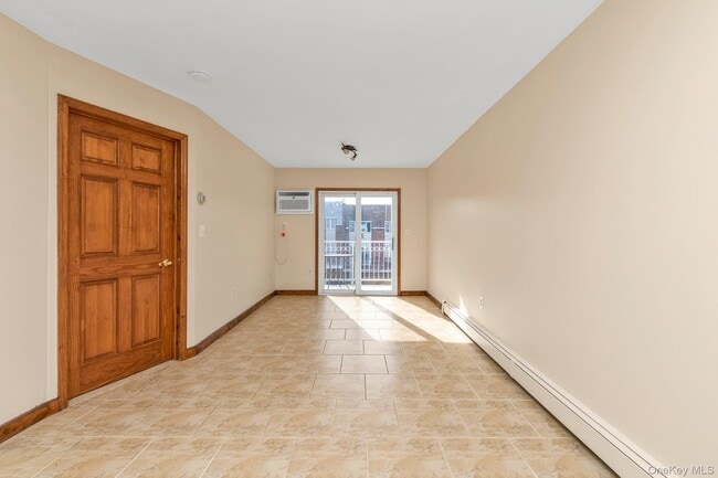 Building Photo - 69-21 62nd Dr