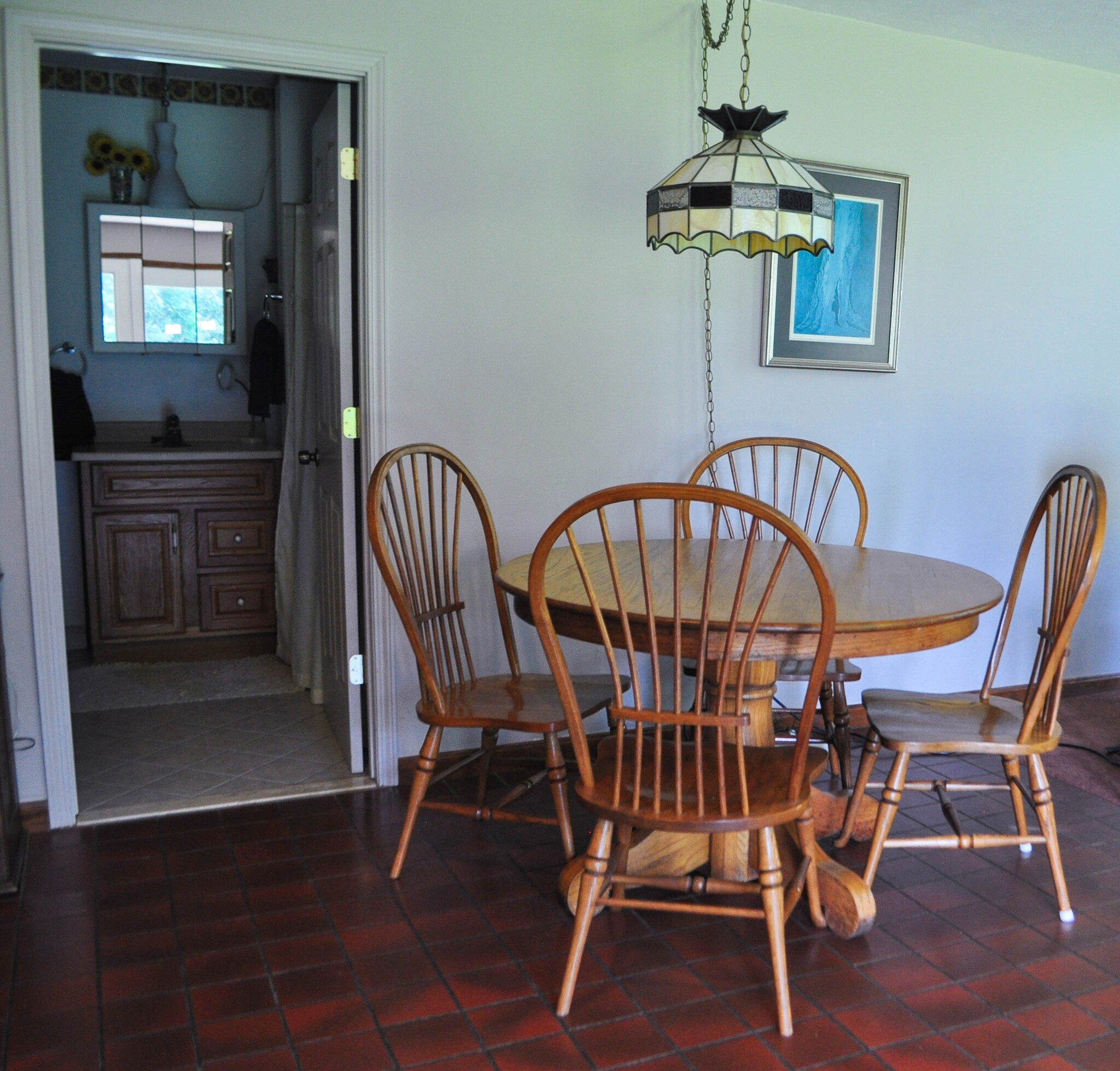 Table in great room - 7502 Borden Rd