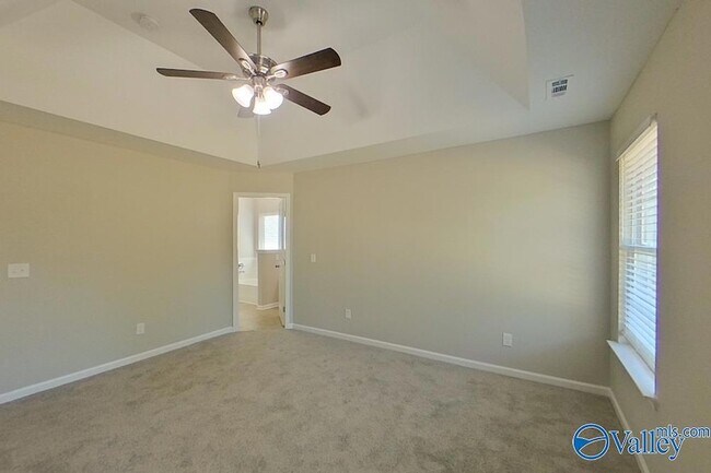 Building Photo - 724 Park Ln