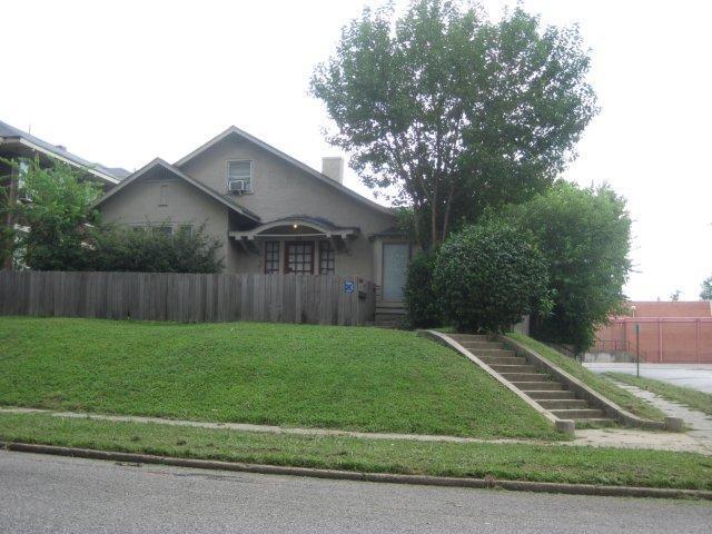 Building Photo - 56 N Willett St