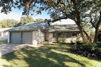 Building Photo - 4700 Running Deer Dr