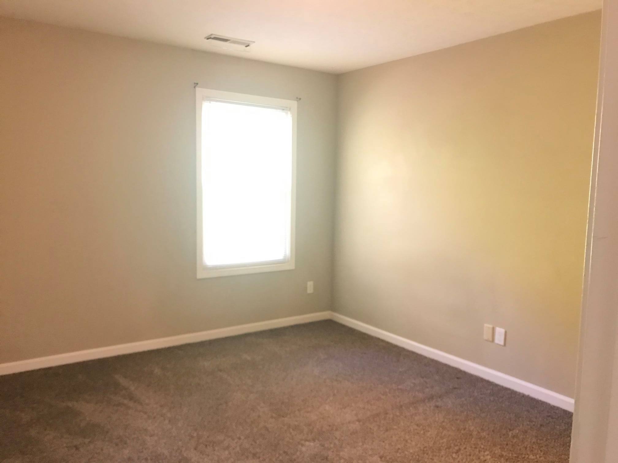 Building Photo - 110 Creekside Drive, Apt. B