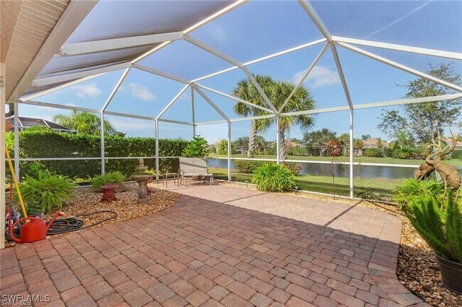 Building Photo - 8689 Querce Ct