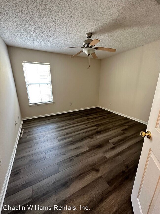 Building Photo - 4 br, 2 bath House - 96696 Commodore Point...