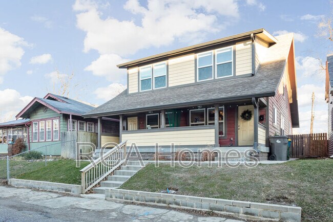 Building Photo - 1006 Palmer St