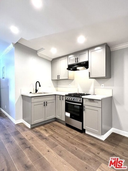 Building Photo - 14236 1/2 Tiara Street Unit