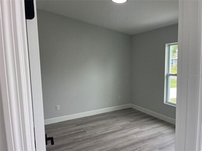 Building Photo - 7209 Ancha St