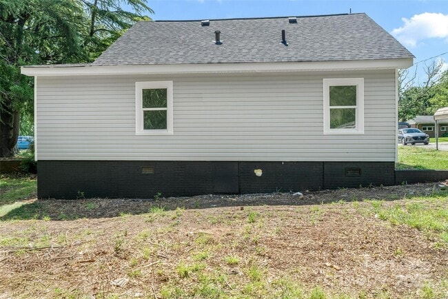 Primary Photo - 509 Hetty Hill St