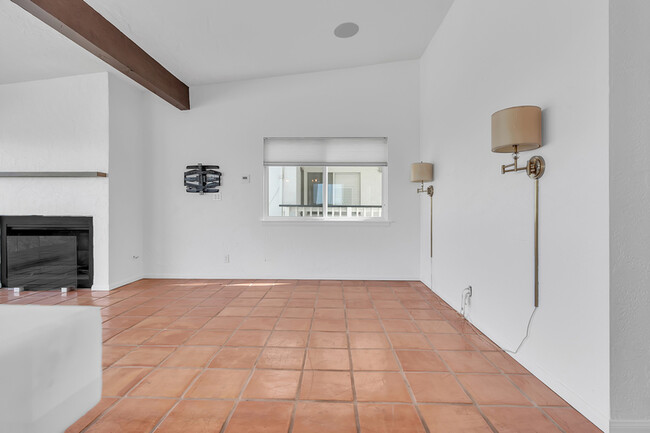Building Photo - 3426 S Carolina St