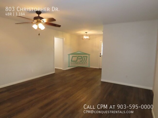 Building Photo - 803 Christopher St